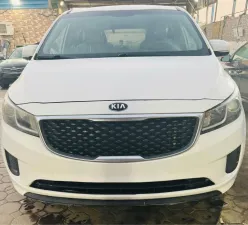 2015 Kia Sedona in dubai