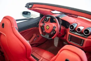 2016 Ferrari California T