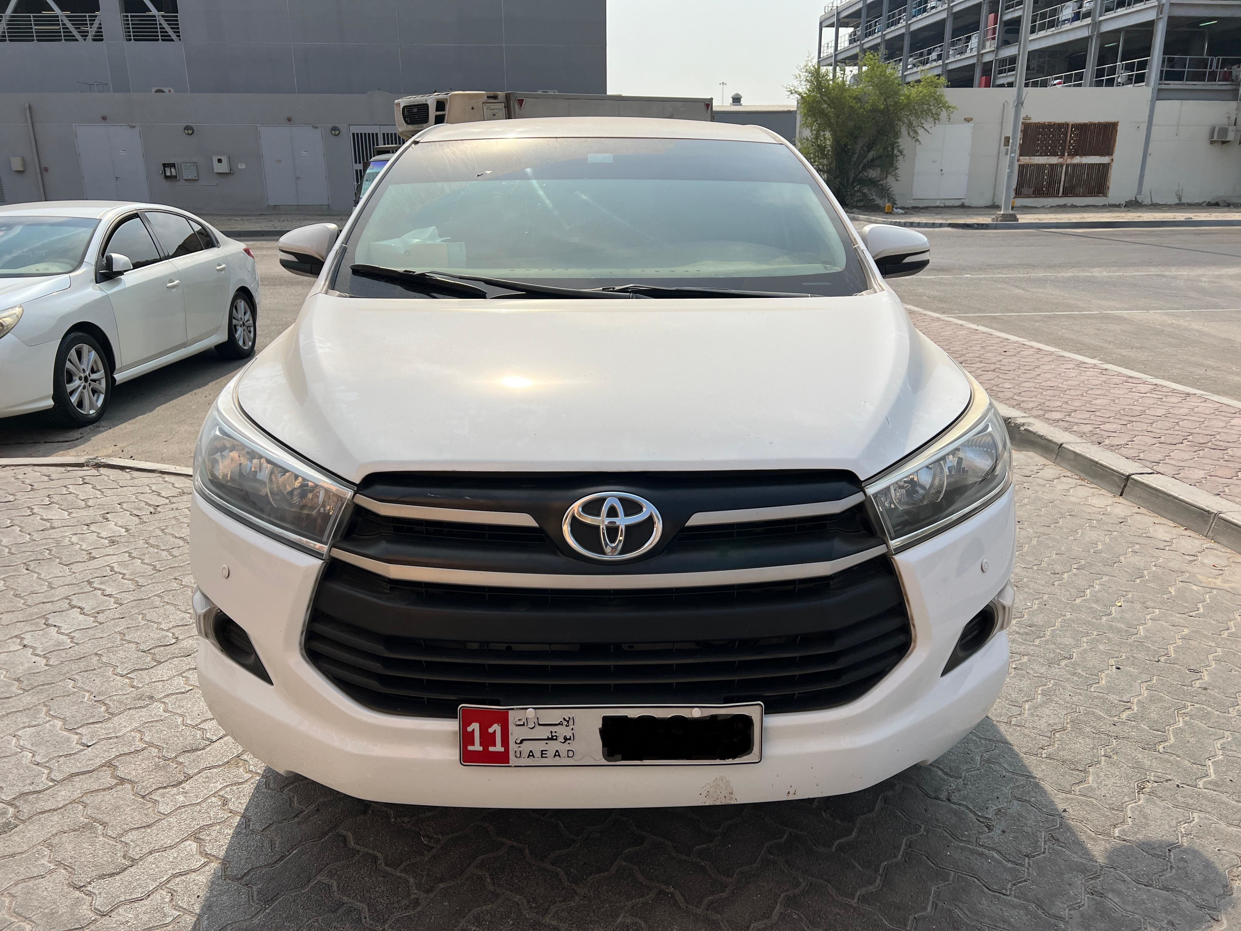 2017 Toyota Innova in dubai