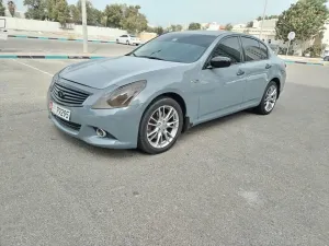 2010 Infiniti G35 in dubai