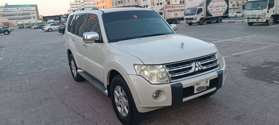 2010 Mitsubishi Pajero in dubai