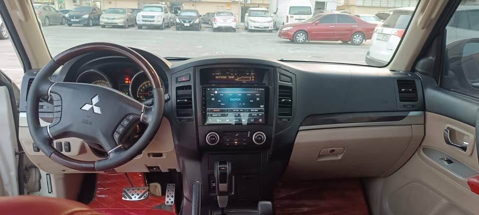 2010 Mitsubishi Pajero