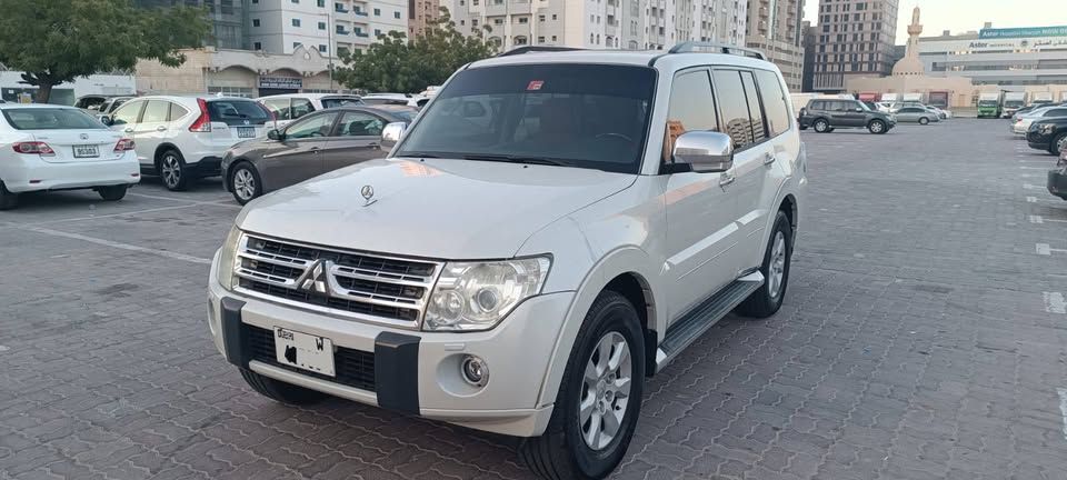 2010 Mitsubishi Pajero