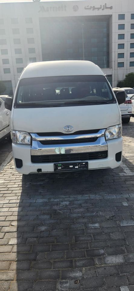 2016 Toyota Hiace in dubai