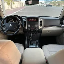 2015 Mitsubishi Pajero