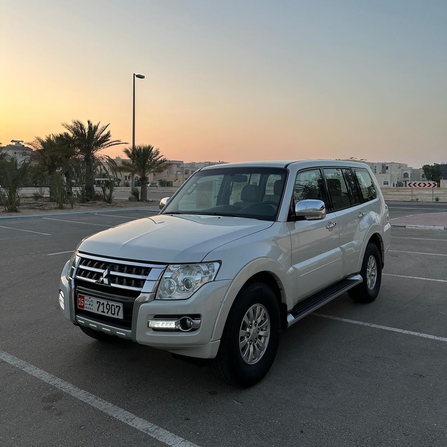 2015 Mitsubishi Pajero