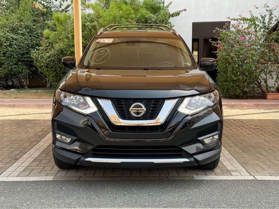 2019 Nissan Rogue in dubai