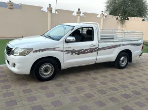 2014 Toyota Hilux in dubai