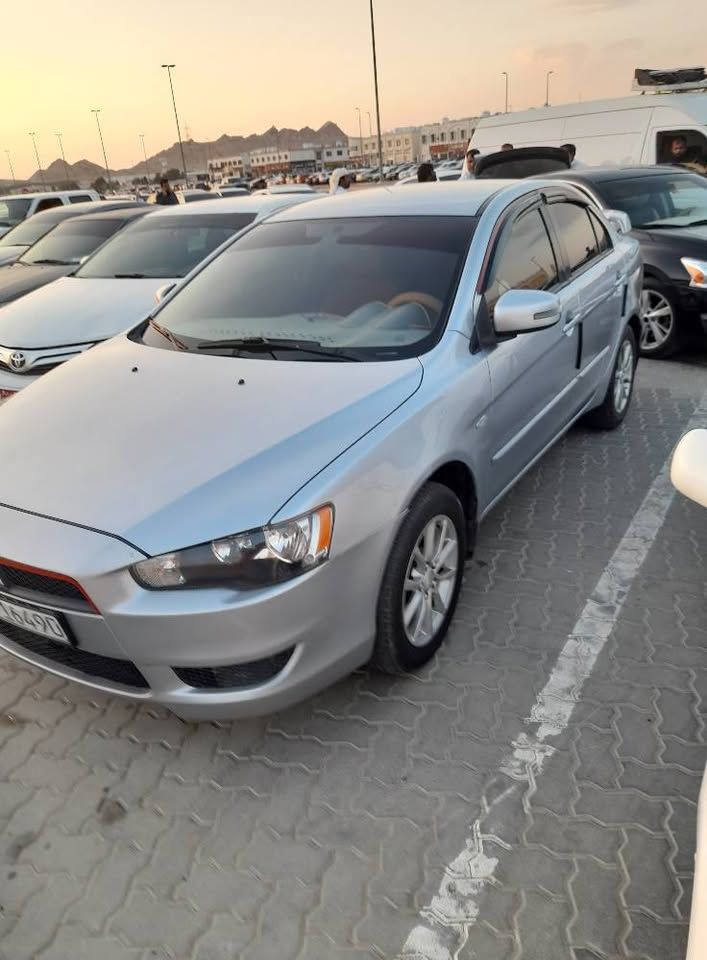 2016 Mitsubishi Lancer in dubai