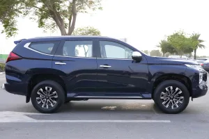 2021 Mitsubishi Montero