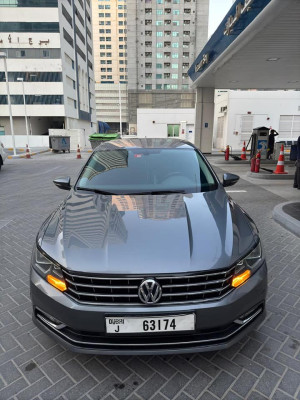 2016 Volkswagen Passat in dubai