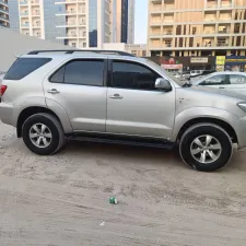 2006 Toyota Fortuner in dubai