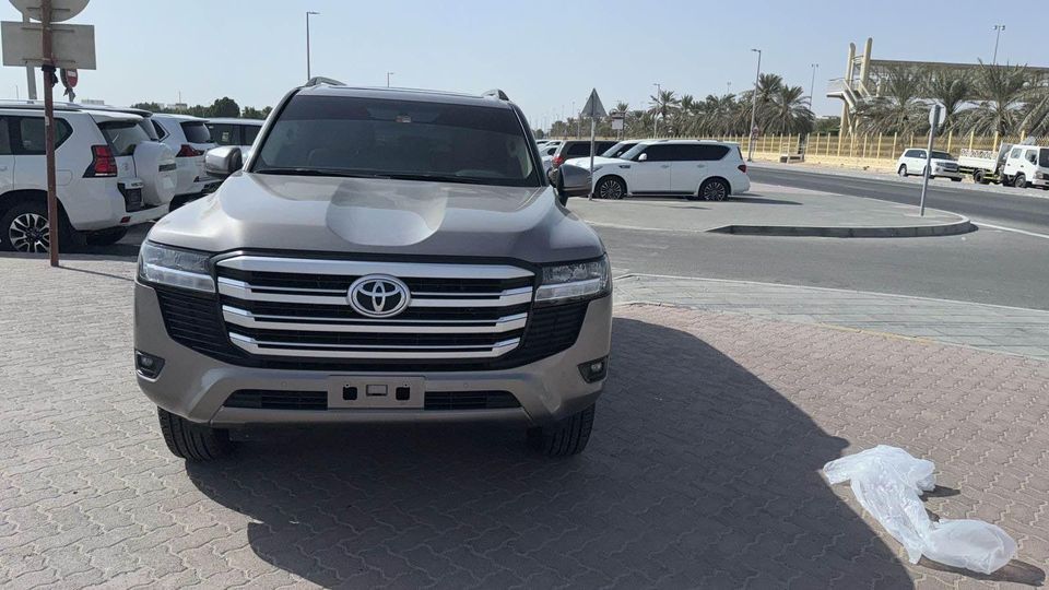 2022 Toyota Land Cruiser in dubai