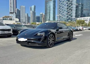 2022 Porsche Taycan in dubai