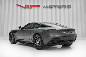 2024 Aston Martin DB12