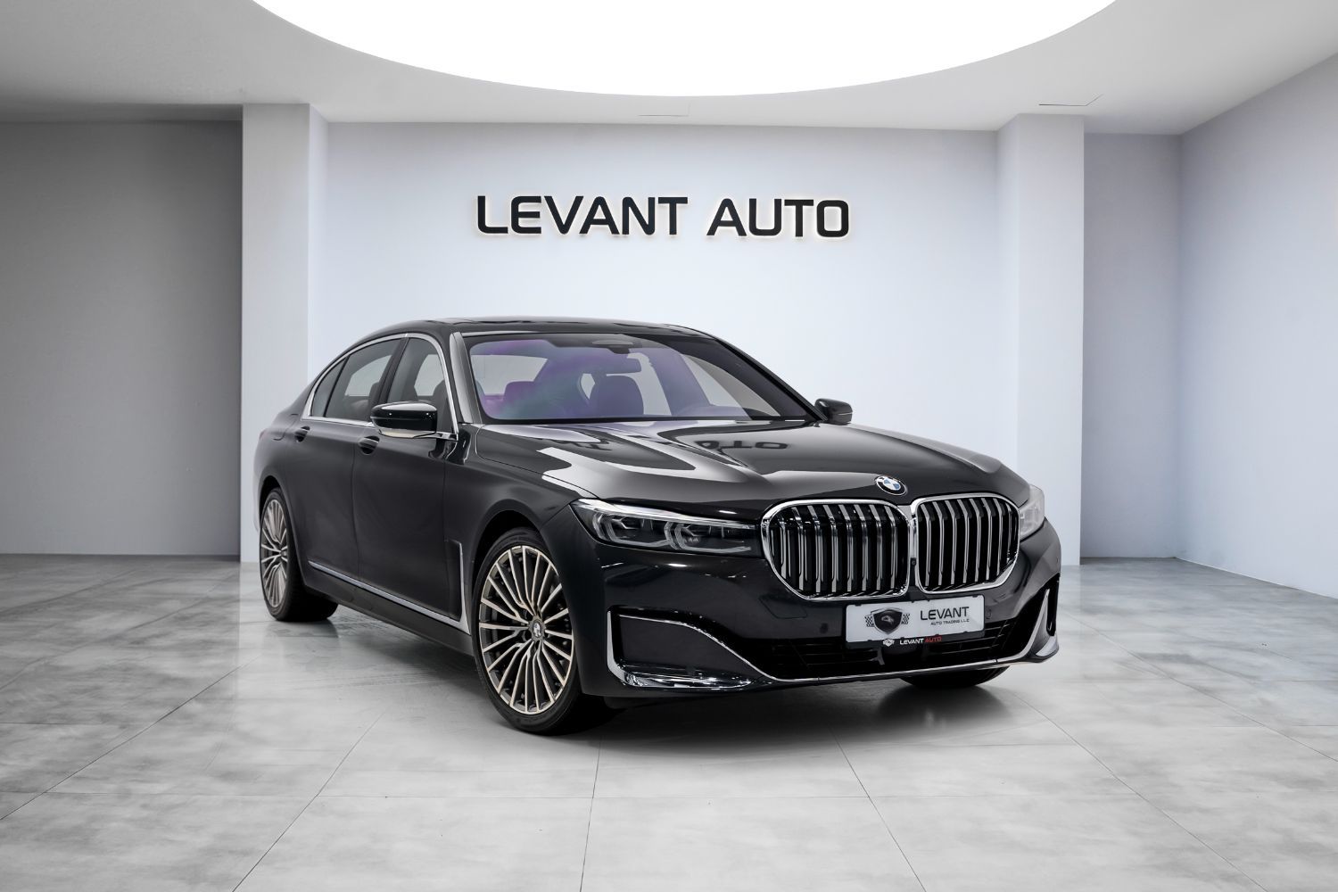 2021 BMW 730Li