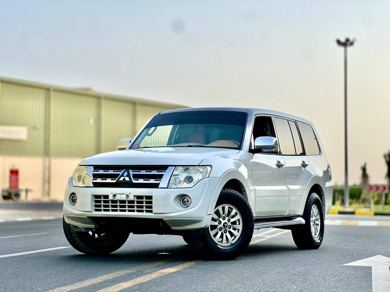 2013 Mitsubishi Pajero in dubai