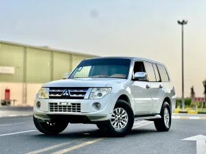 2013 Mitsubishi Pajero in dubai