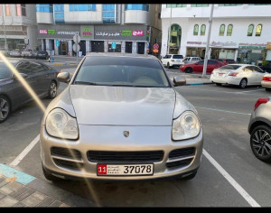 2004 Porsche Cayenne in dubai