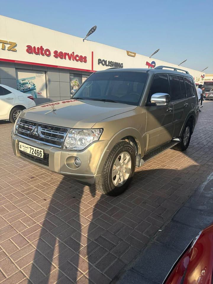 2011 Mitsubishi Pajero