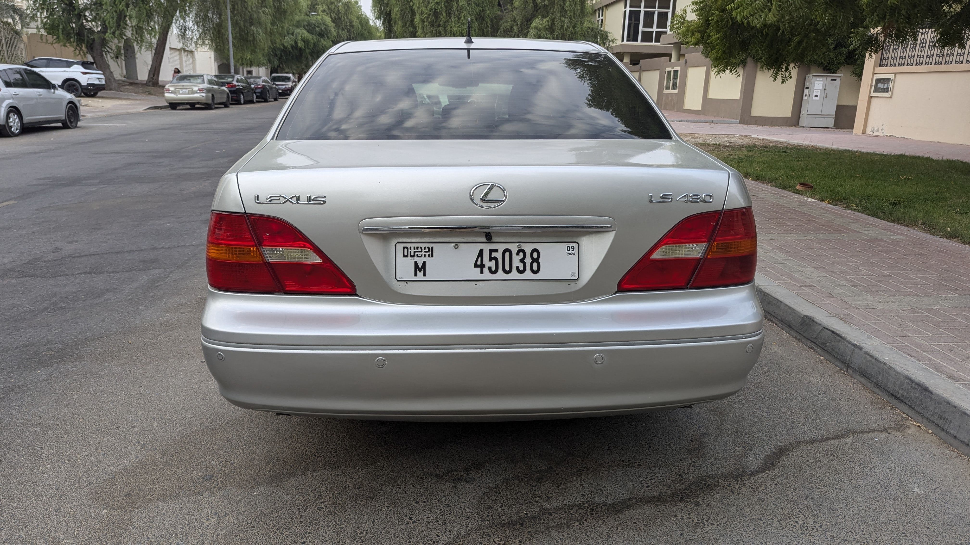 2003 Lexus LS 430