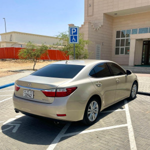 2014 Lexus ES