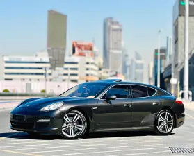 2010 Porsche Panamera in dubai