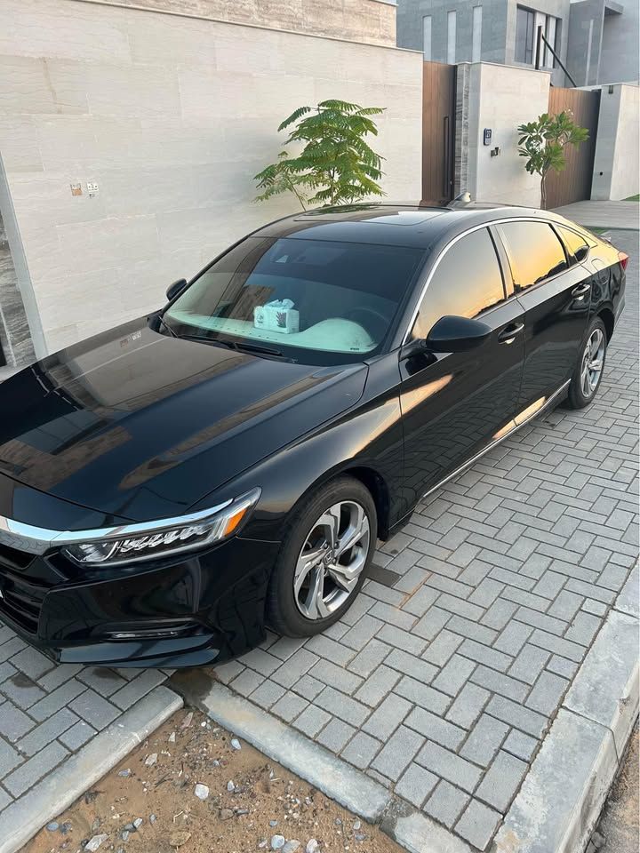 2020 Honda Accord in dubai