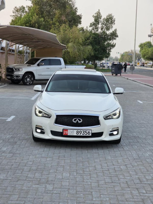 2015 Infiniti Q50