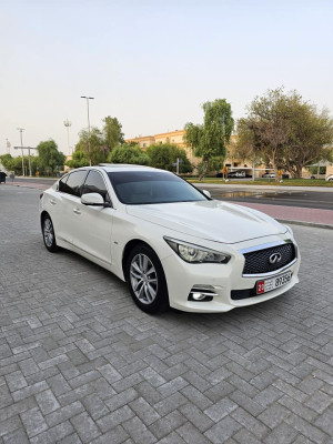 2015 Infiniti Q50