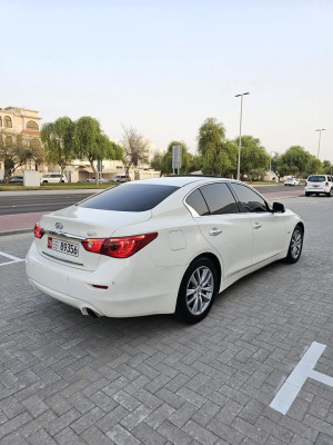 2015 Infiniti Q50