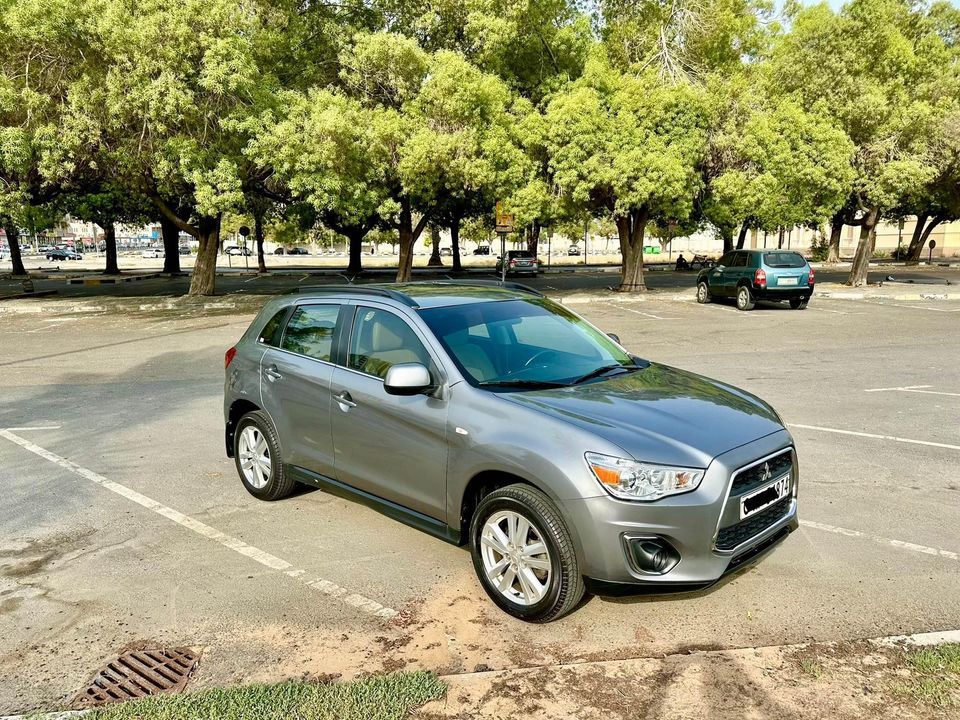 2013 Mitsubishi ASX in dubai