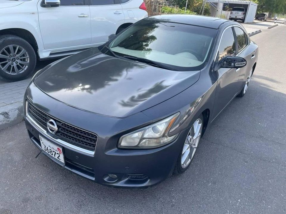 2011 Nissan Maxima in dubai