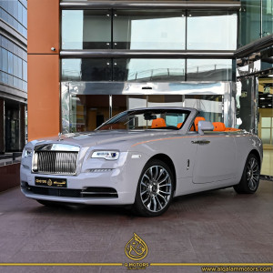 2022 Rolls Royce Dawn in dubai