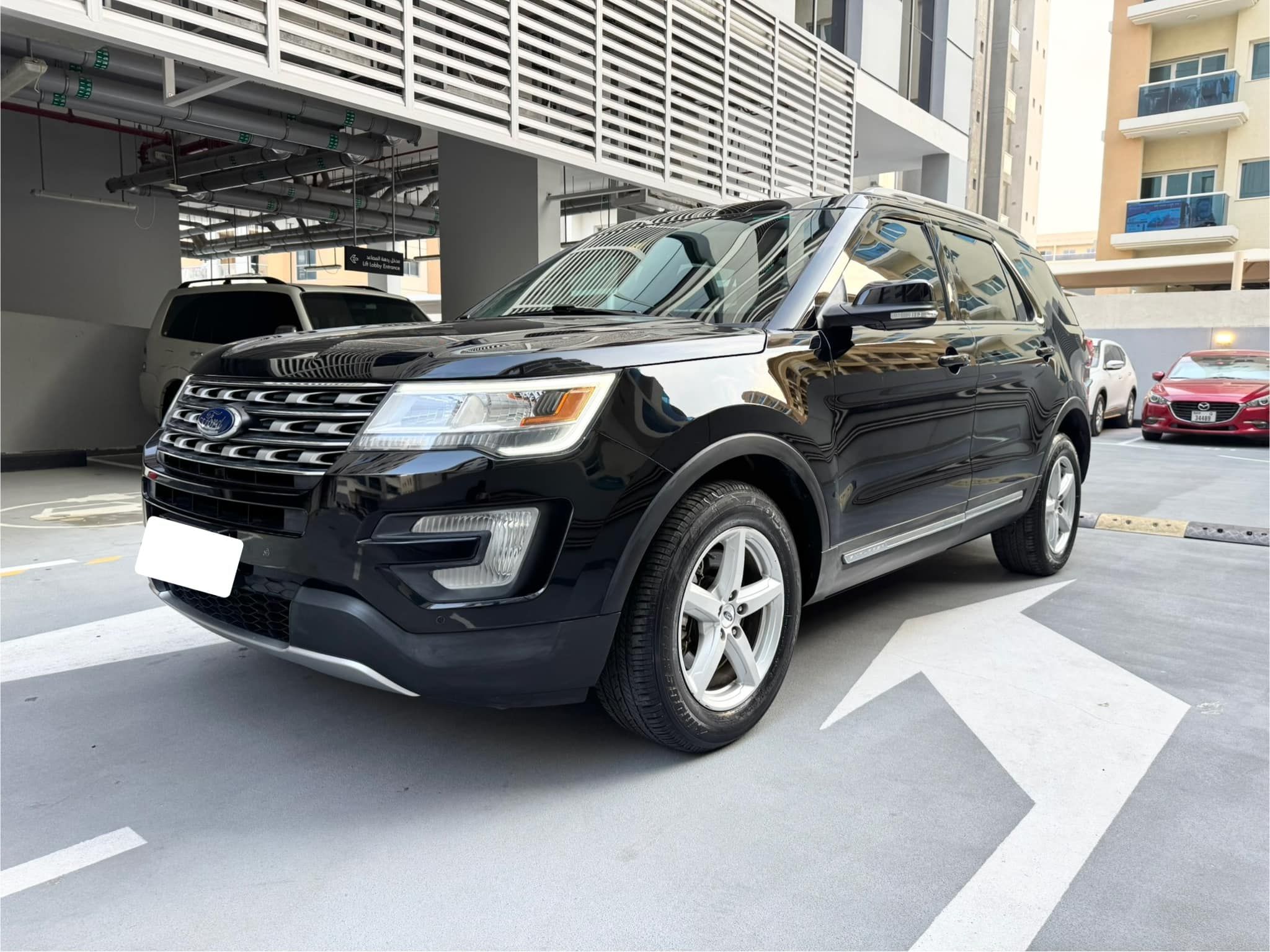 2016 Ford Explorer in dubai