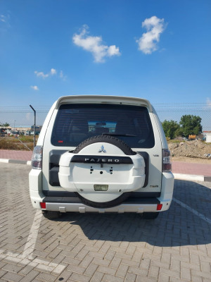 2012 Mitsubishi Pajero