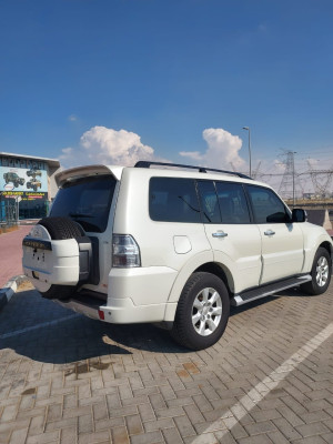 2012 Mitsubishi Pajero