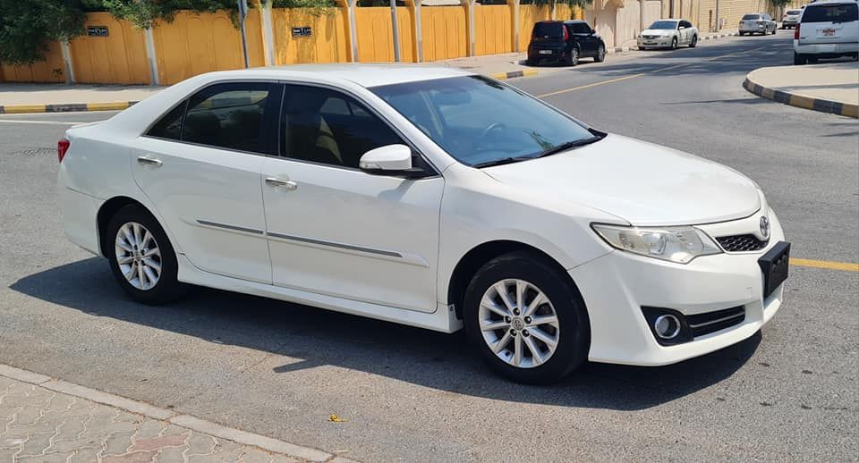 2012 Toyota Camry in dubai