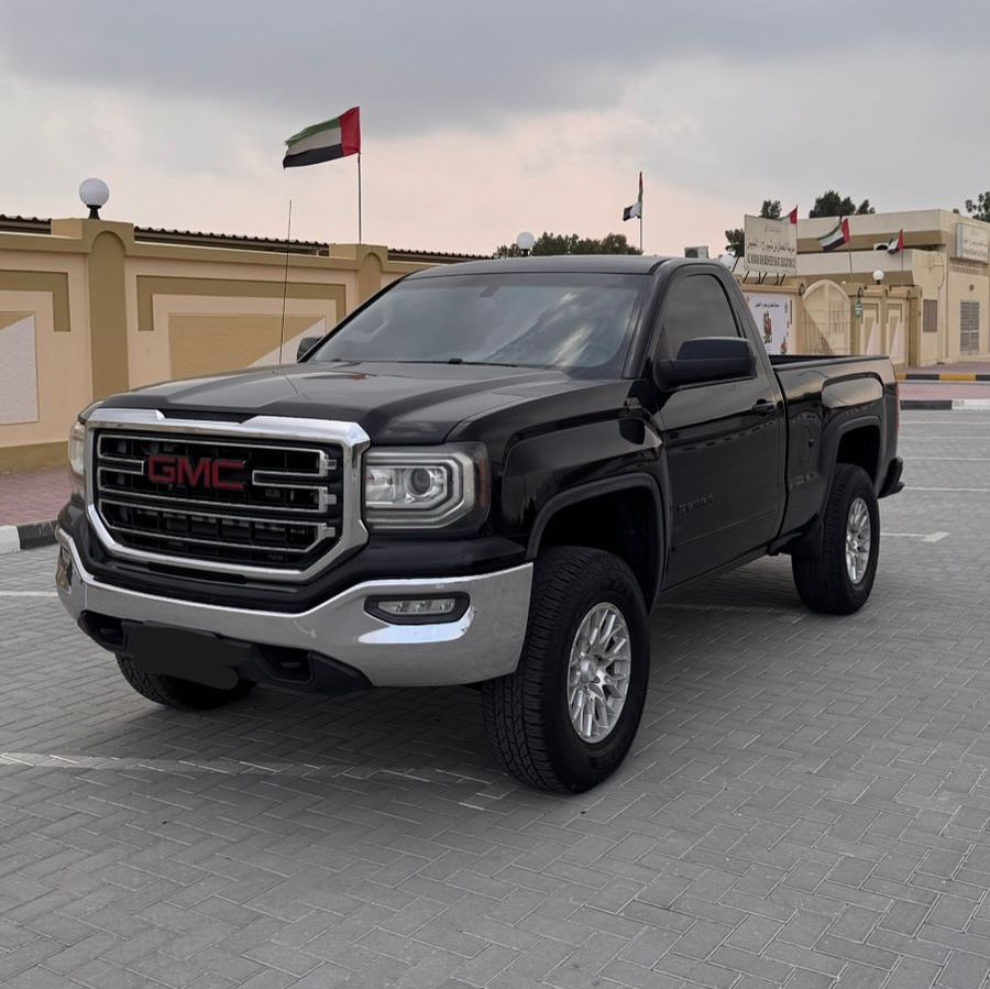 2016 GMC Sierra in dubai