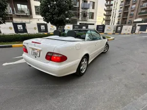 2001 Mercedes-Benz CLK