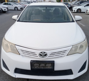 2014 Toyota Camry in dubai