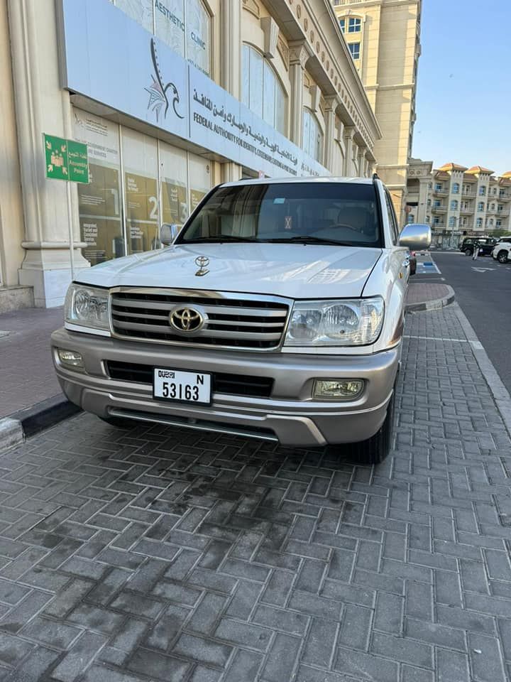 Land cruiser 2005 model gcc