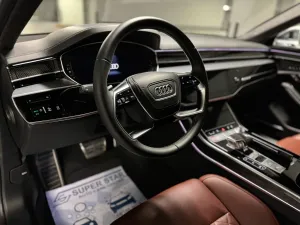 2020 Audi S8