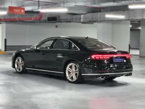 2020 Audi S8