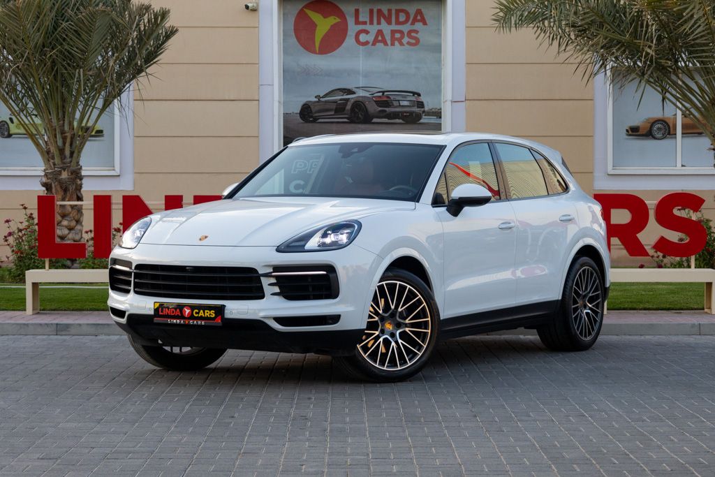 2020 Porsche Cayenne in dubai