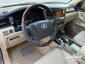 2010 Lexus LX 570