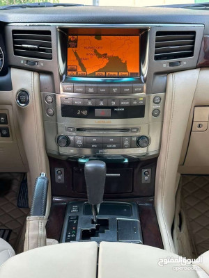 2010 Lexus LX 570