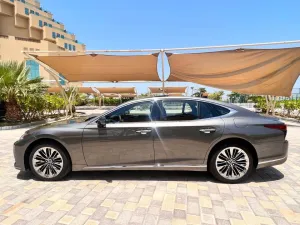 2022 Lexus LS 500