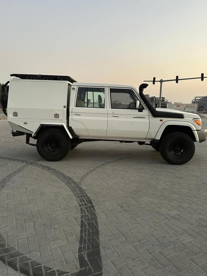 2016 Toyota Land Cruiser