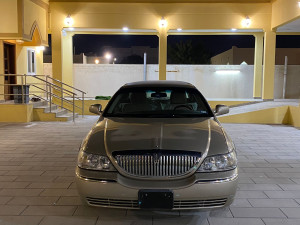 2011 Lincoln Town Car